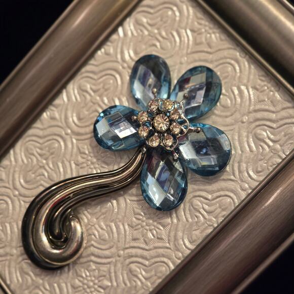 Handmade Framed Jewelry Art 5.5"W x 7.5"H - Picture 2 of 4